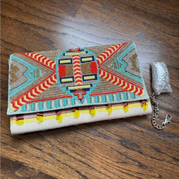 America & Beyond Handbags - Colorful Geometric Clutch with Chain